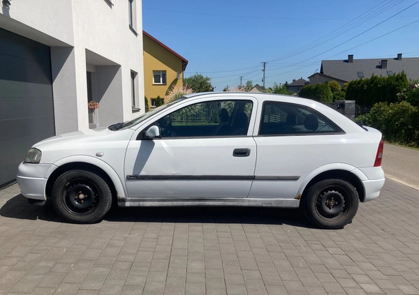 Opel Astra cena 2600 przebieg: 249733, rok produkcji 1999 z Ropczyce małe 121